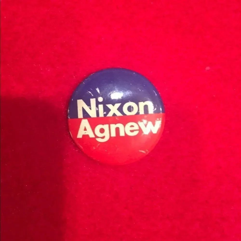 Vintage Nixon Agnew Pin